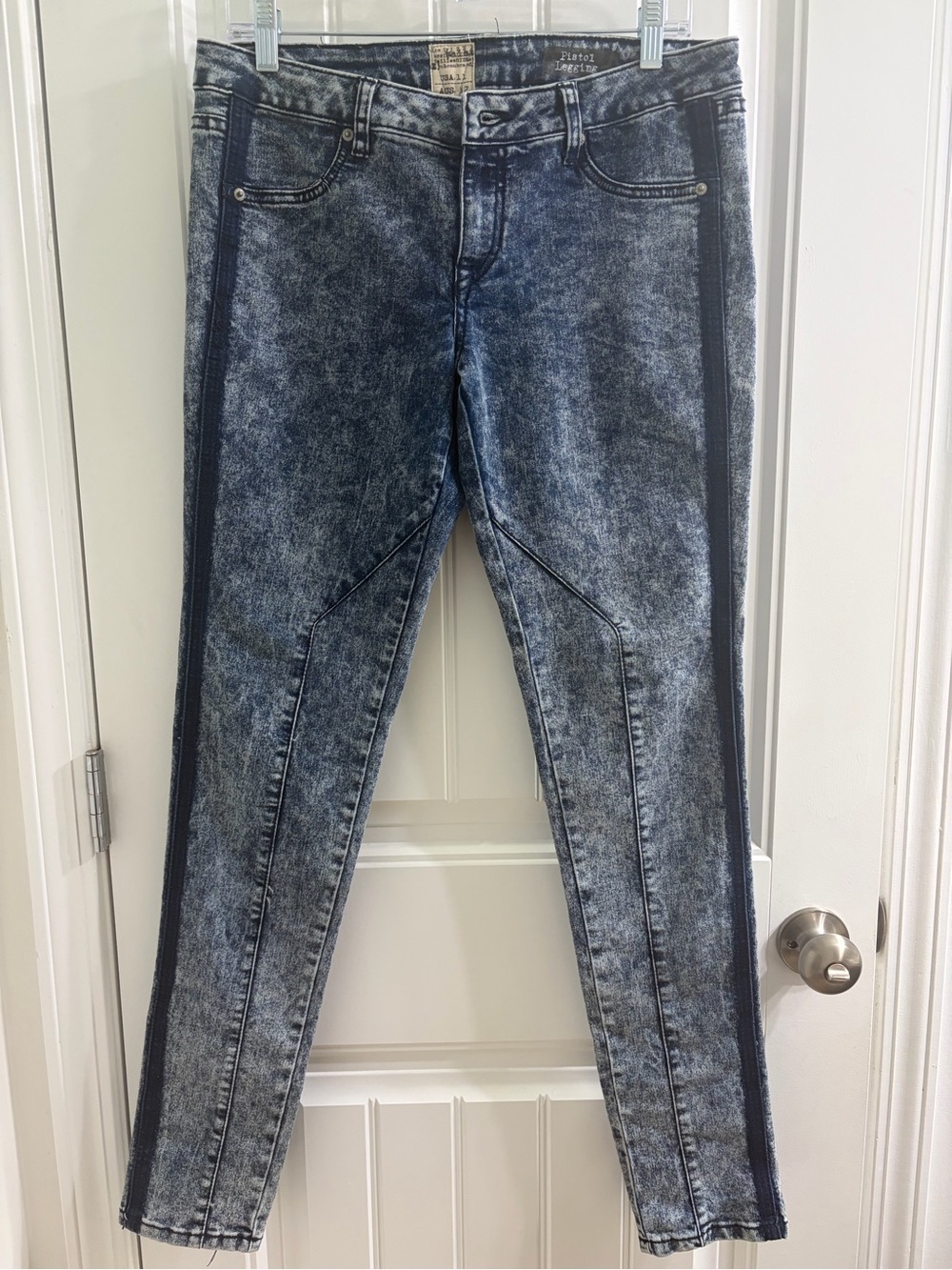 Liberated by Volcom Pistol Leg Jeans Acid Wash Tuxedo Stripe Sz 11 Indie Moto